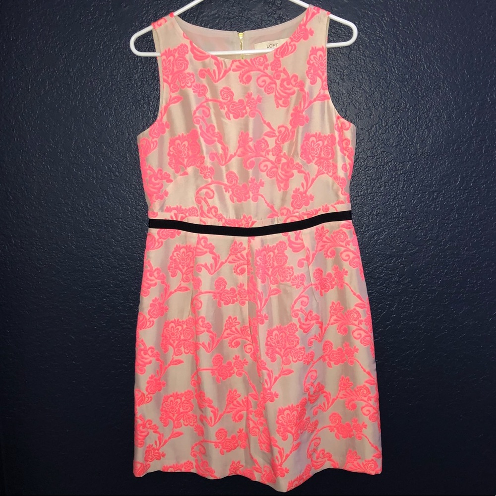 GORGEOUS!! Cream and Neon Pink Lace dress